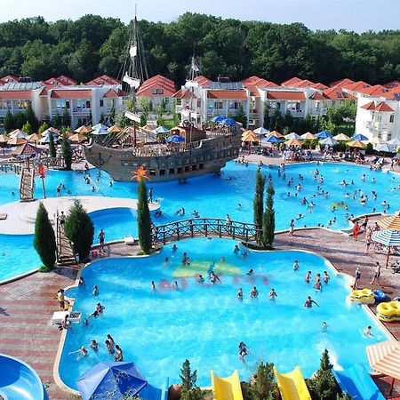 نابران Atlant Hotel المظهر الخارجي الصورة